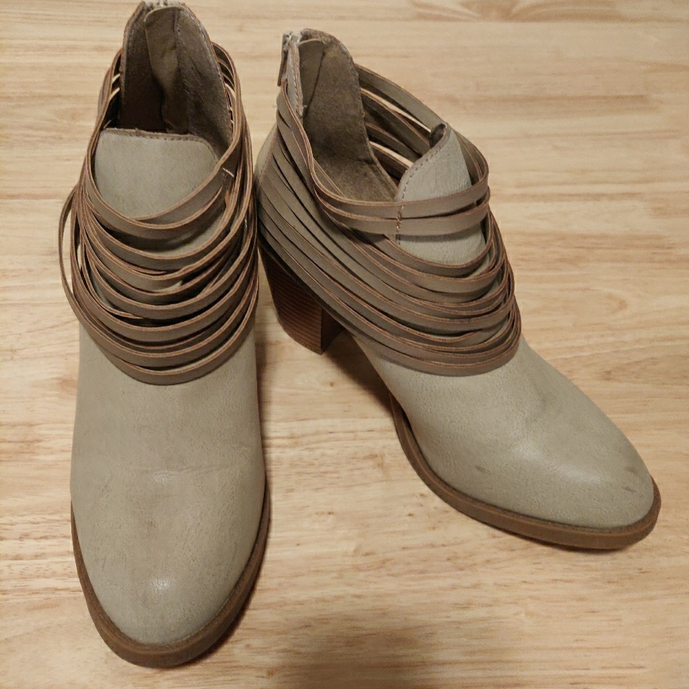 Rampage Booties